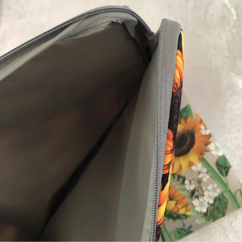 Sunflower Floral Pattern Fabric Laptop Sleeve Soft Computer Case NEW